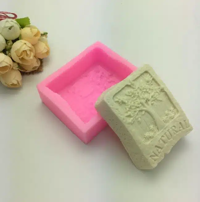 Molde de Silicona para Jabón Casero: Modelo Rectangular con Patrón de Árboles – ¡Dale Vida a Tu Jabón Hecho a Mano Personalizado! - Imagen 2